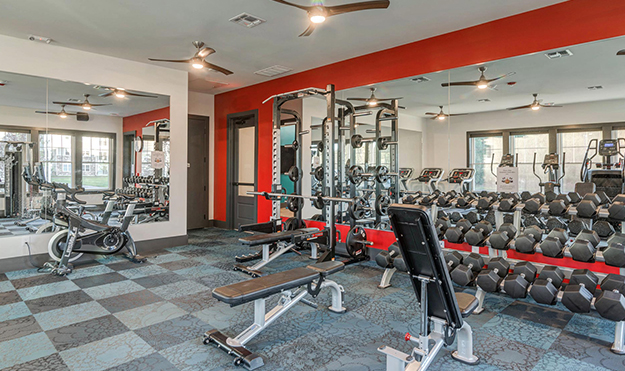 24/7 Fitness Center